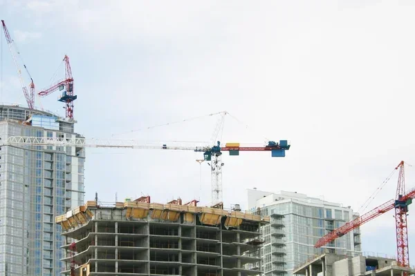 房屋建筑工程